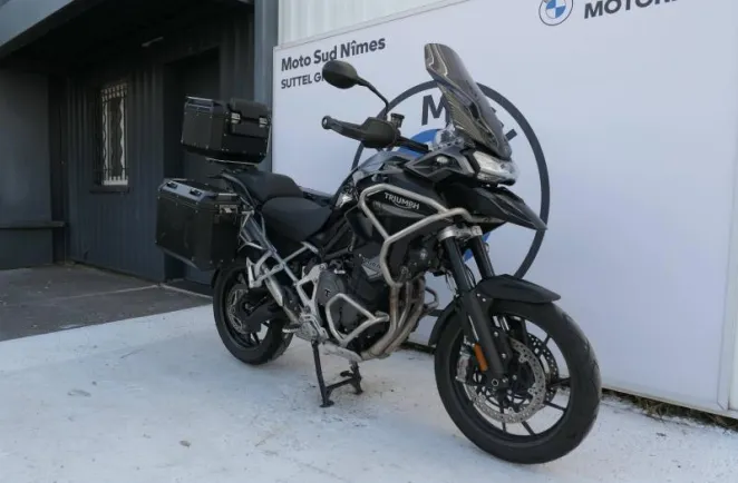 TRIUMPH 1200 GT Pro + Options