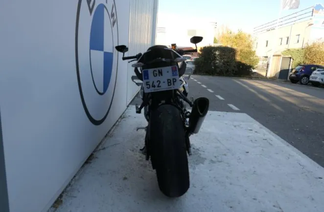 BMW 1000 R