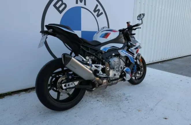 BMW 1000 R