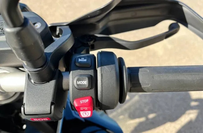 BMW 900 XR A2 FULL PACK