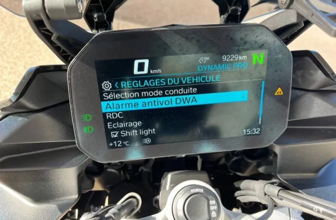 BMW 900 XR A2 FULL PACK