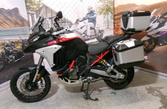 DUCATI Multistrada V4 Rally 1160 Radar