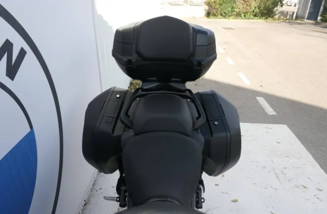 YAMAHA 900 GT + Top Case