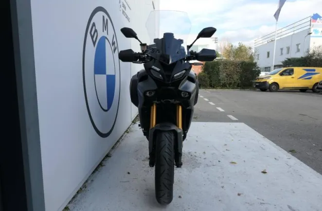 YAMAHA 900 GT + Top Case