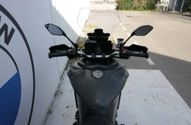 YAMAHA 900 GT + Top Case