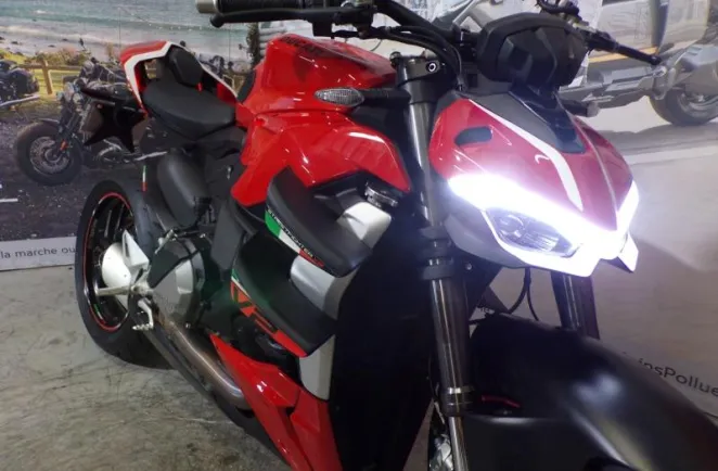 DUCATI 955 Streetfighter V2 Euro 5