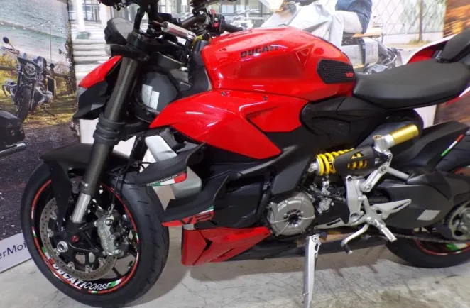 DUCATI 955 Streetfighter V2 Euro 5