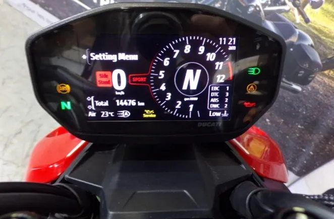 DUCATI 955 Streetfighter V2 Euro 5