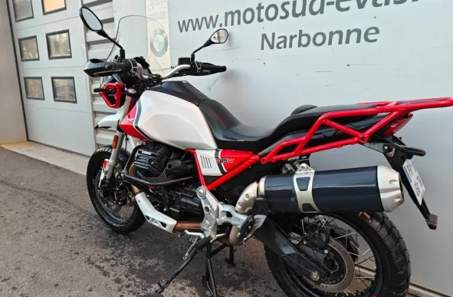 MOTO-GUZZI 850 ABS + TC