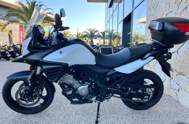 SUZUKI 650 V-Strom ABS 2015 + OPTIONS