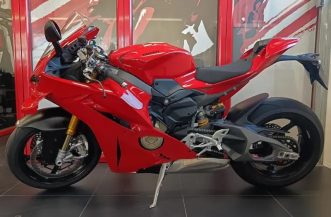DUCATI V4 S