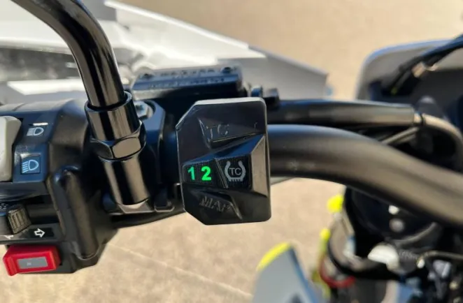 HUSQVARNA Supermoto 2022