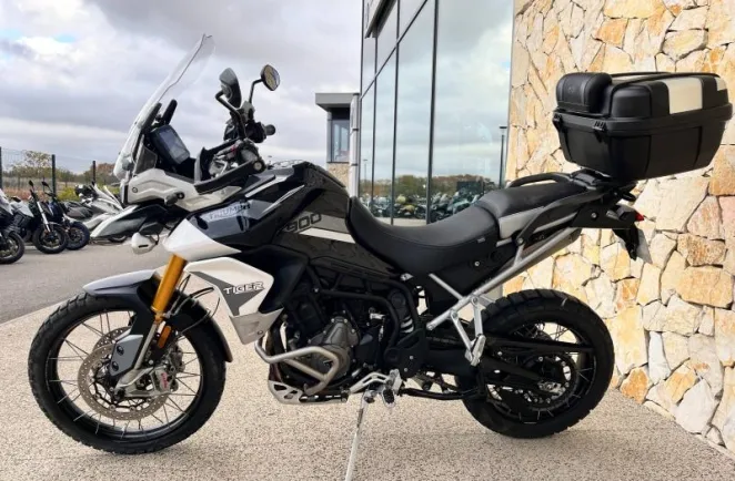 TRIUMPH 900 Rally Pro