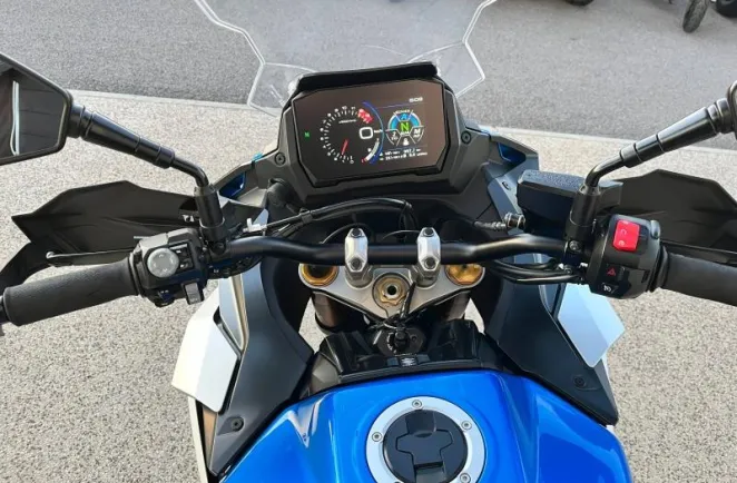 SUZUKI 1000 GX AVEC OPTIONS  GSX-S