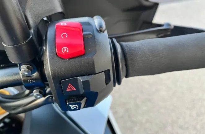 SUZUKI 1000 GX AVEC OPTIONS  GSX-S