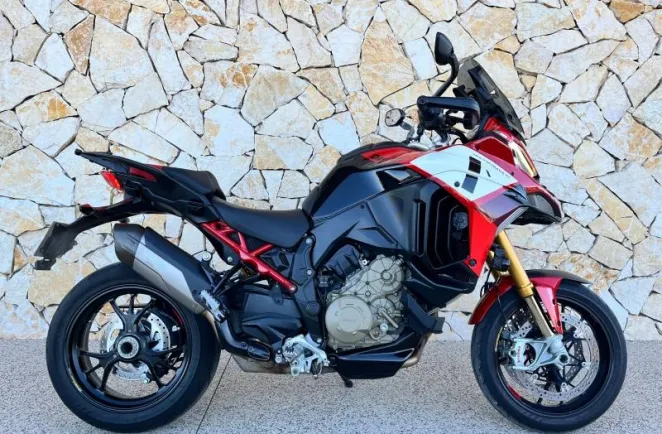 DUCATI V4 Pikes Peak 1160