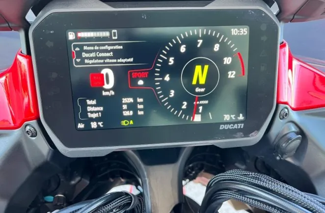 DUCATI V4 Pikes Peak 1160