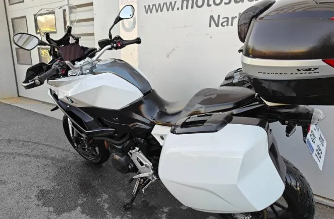 BMW 900 XR