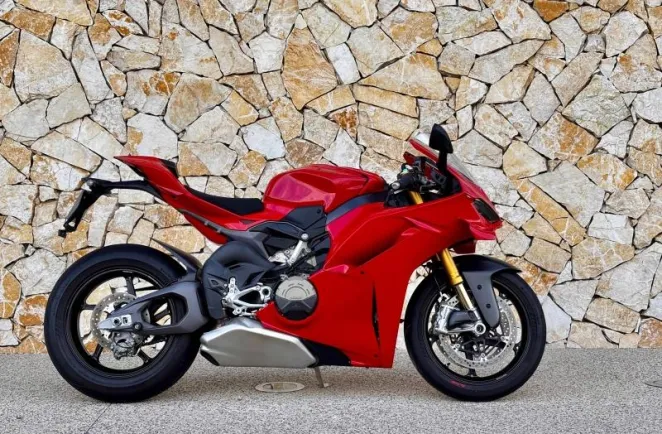 DUCATI Panigale V4 1103 S