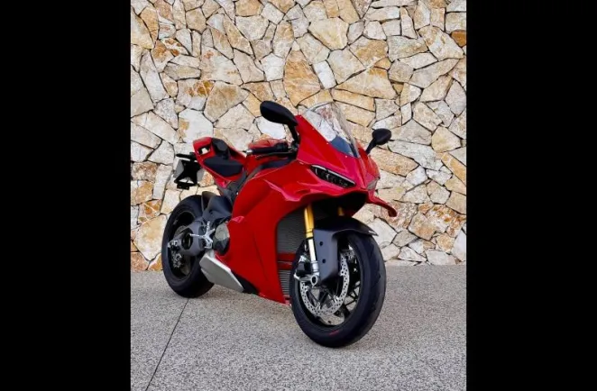 DUCATI Panigale V4 1103 S