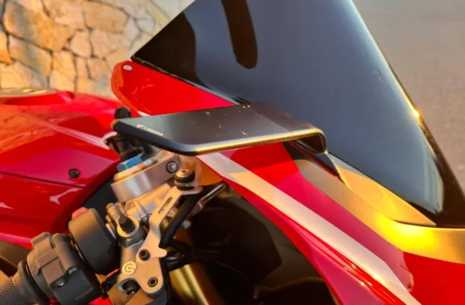 DUCATI V4 1103 S V4S avec une garantie 24 mois