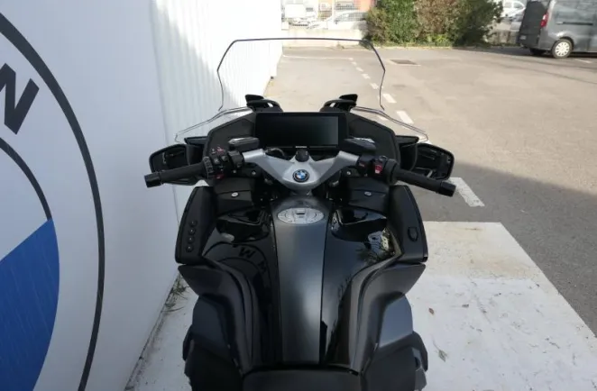 BMW 1250 RT Style Triple Black Finition Pro + Radio + Top Case