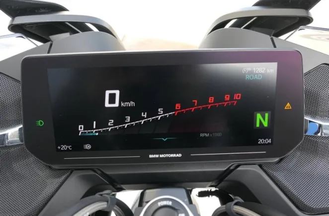 BMW 1250 RT Style Triple Black Finition Pro + Radio + Top Case