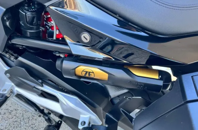 BMW 900 R 105cv FULL PACK ET VALISES