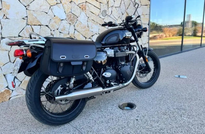 TRIUMPH T100 900  A2. + options