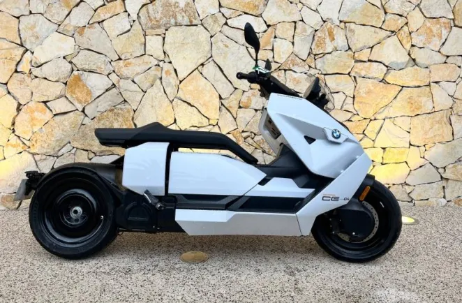 BMW CE04 11kW 125 CM3  CE 04