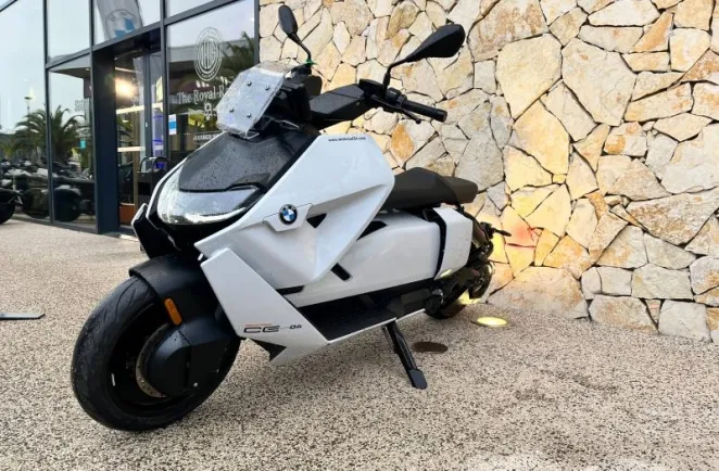 BMW CE04 11kW 125 CM3  CE 04