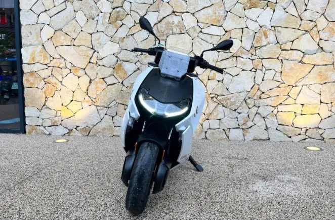 BMW CE04 11kW 125 CM3  CE 04