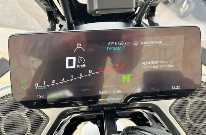 BMW 1300 RT BOITE AUTO. MOTO DE DIRECTION