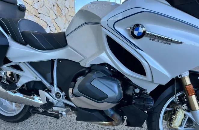 BMW 1250 RT version 719 full pack