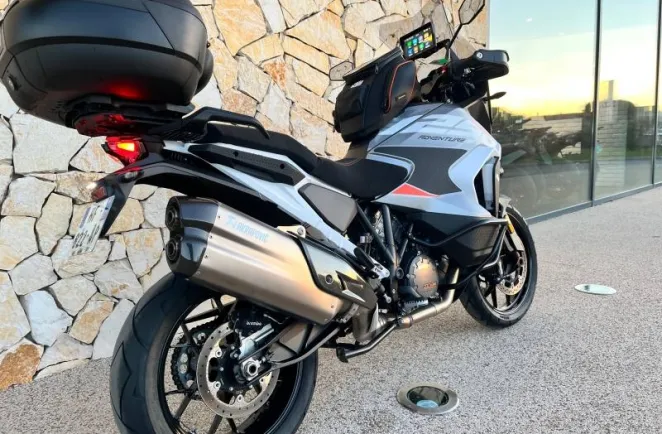 KTM 1290 S 2025 + OPTIONS ET TECH PACK