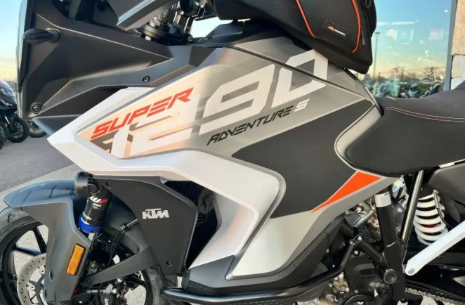KTM 1290 S 2025 + OPTIONS ET TECH PACK