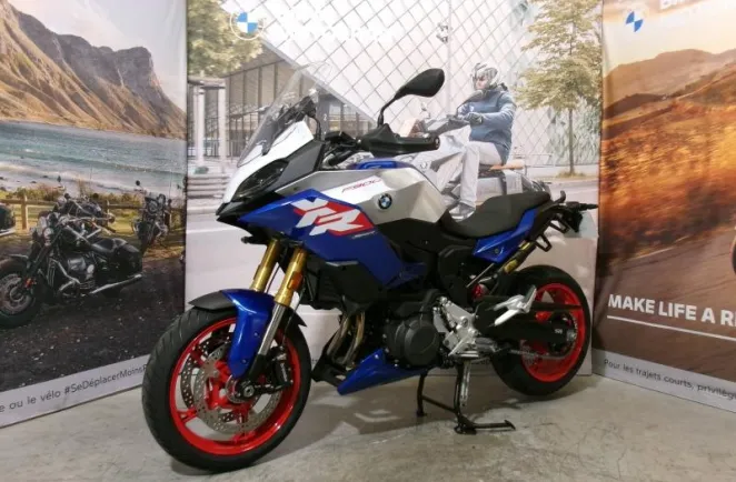 BMW F 900 XR A2 2025
