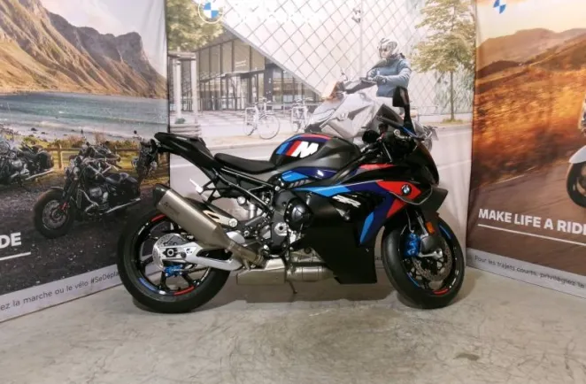 BMW M 1000 RR 2025