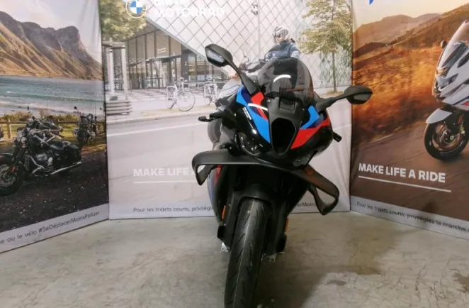 BMW M 1000 RR 2025