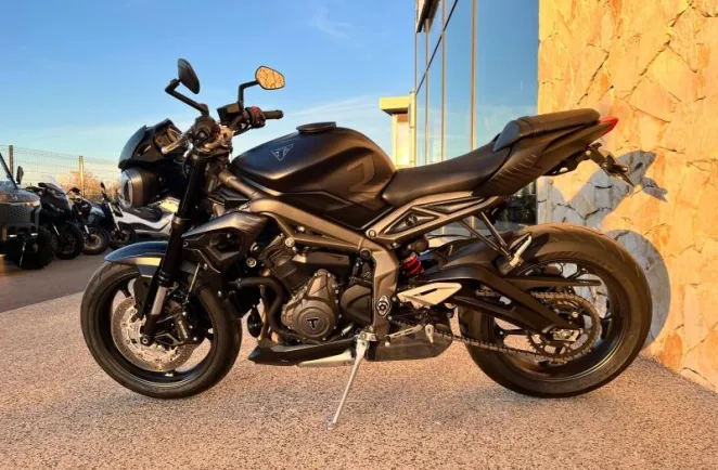 TRIUMPH 765 R 2022 118 cv