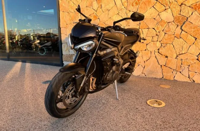 TRIUMPH 765 R 2022 118 cv