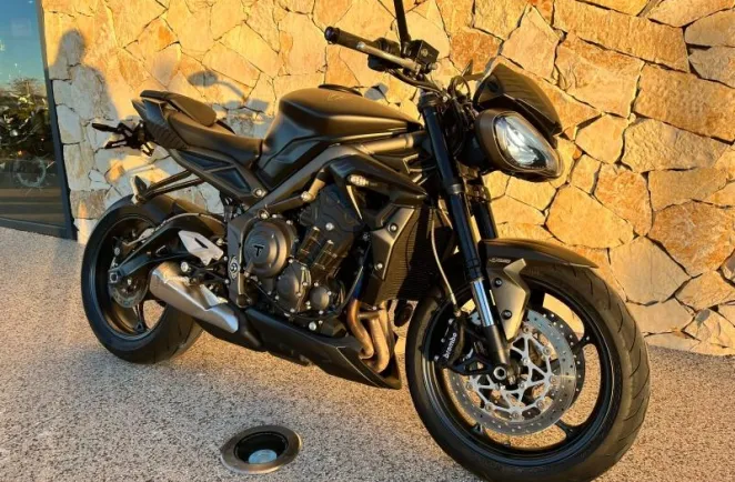 TRIUMPH 765 R 2022 118 cv