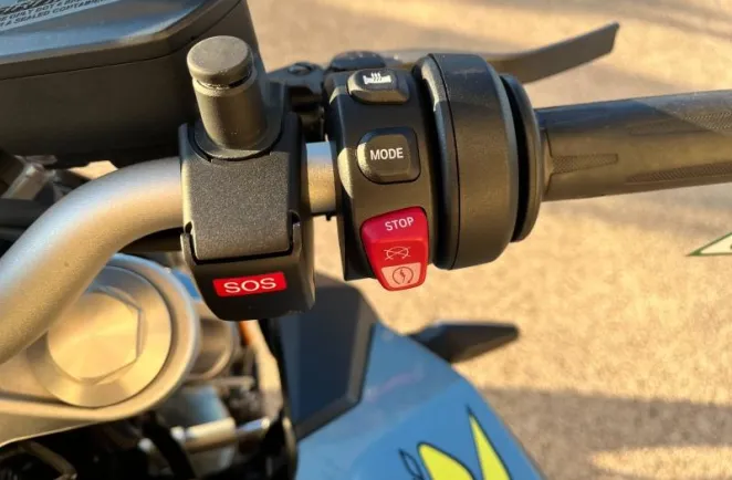 BMW 900 R  A2 full pack