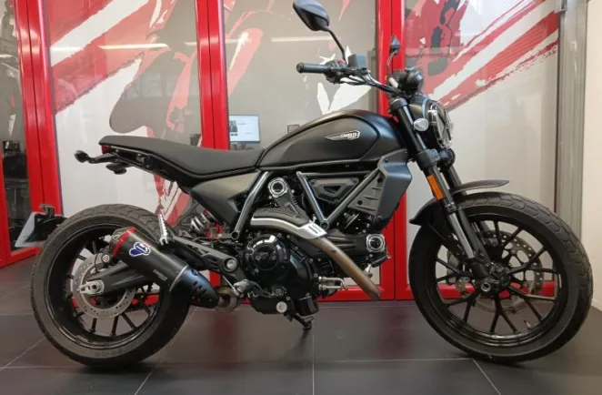 DUCATI Scrambler 800 Icon Dark