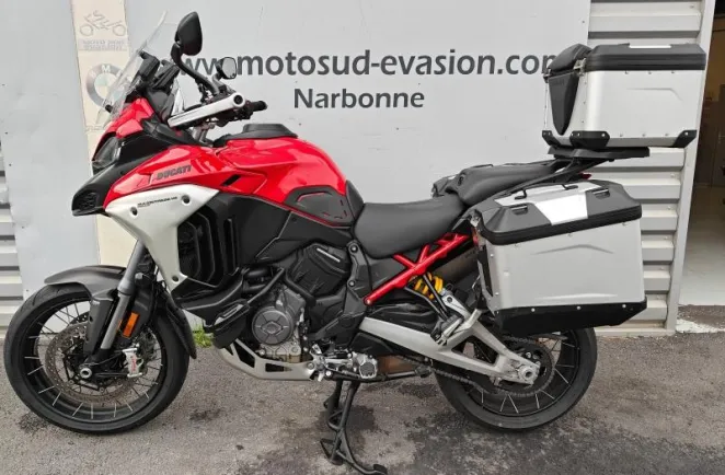 DUCATI V4 Rally 1160 Adventure Travel & Radar