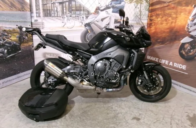 YAMAHA MT-10 1000 2024