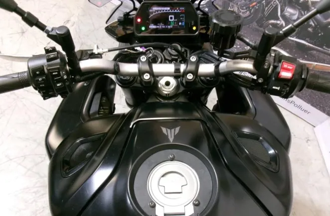 YAMAHA MT-10 1000 2024