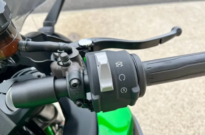 KAWASAKI Ninja 1100 sx 12/2024 + OPTIONS