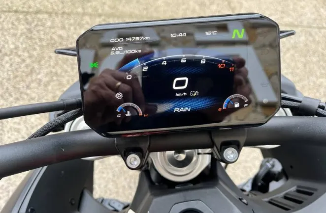 CF MOTO 800 A2 + OPTION