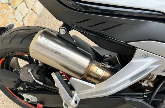 CF MOTO 800 A2 + OPTION